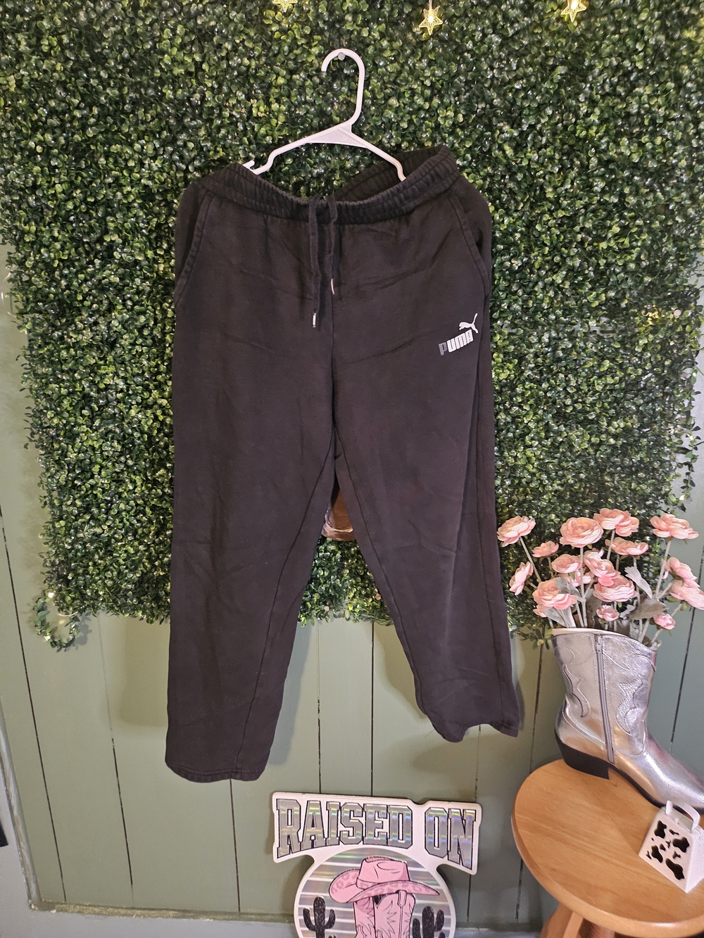 PUMA Men's Black Jogger Sweatpants - Comfortable Athletic Fit